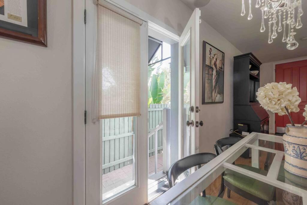 Nawlins Vibe With Rooftop Verandah Near Riverwalk And Downtown Tampa Extérieur photo