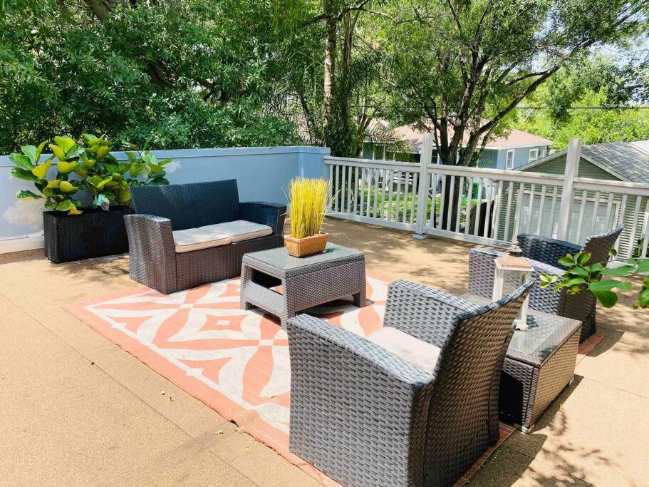 Nawlins Vibe With Rooftop Verandah Near Riverwalk And Downtown Tampa Extérieur photo
